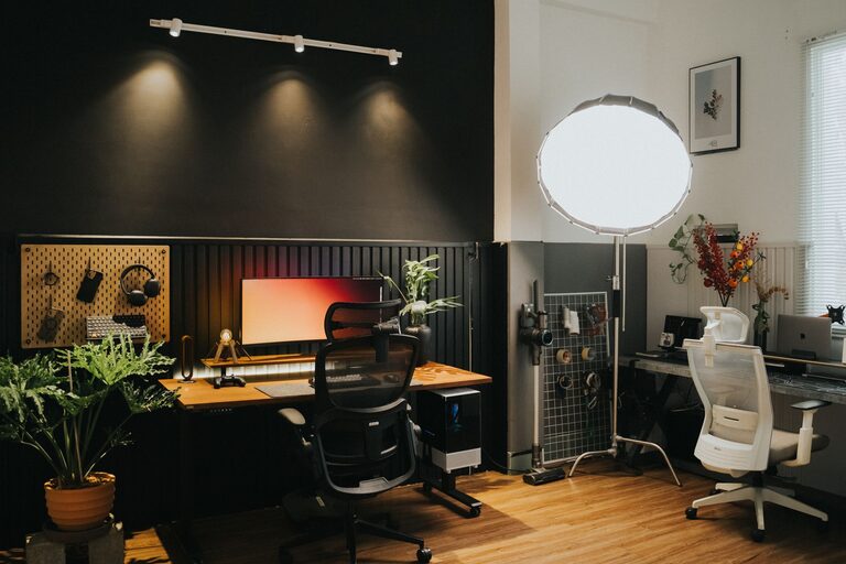 Tips for Creating a Cozy and Functional Home Workspace
